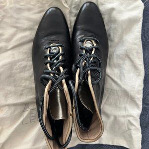 Zoe Lee lace up ankle boots size 38